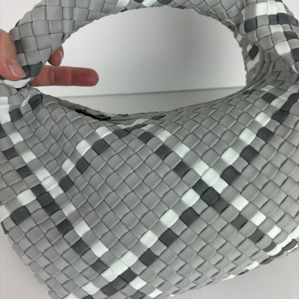 Haute Shores/Carrie Aspen-Mini Woven Hobo Bag in Grey-EUC